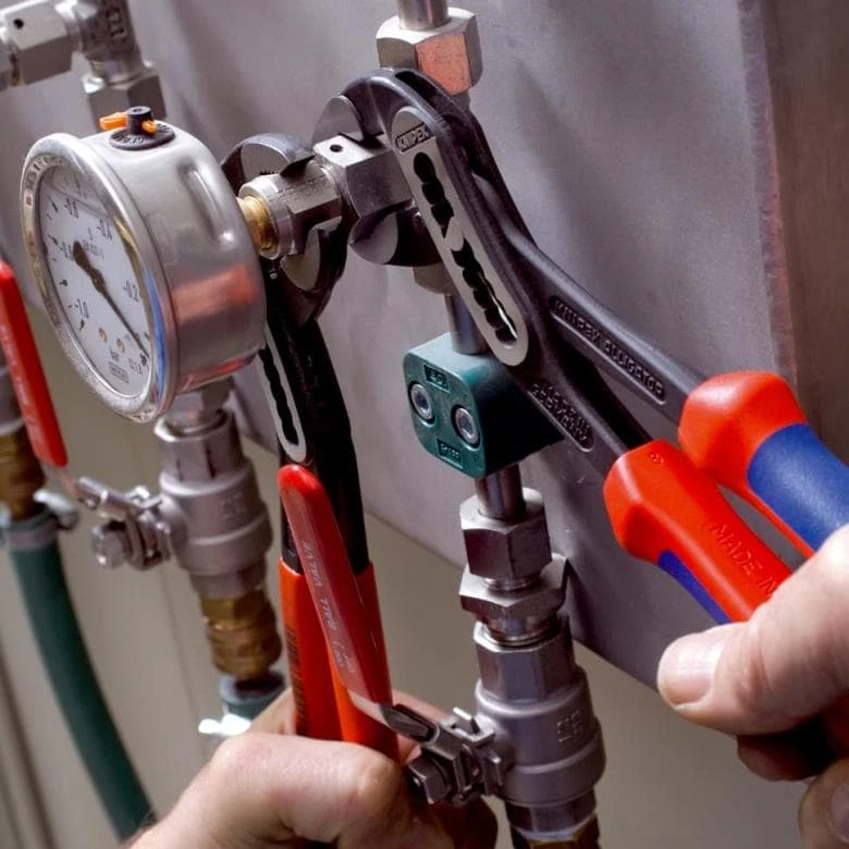 Knipex 8801300 Alligator 12" Water Pump Pliers - Image 4