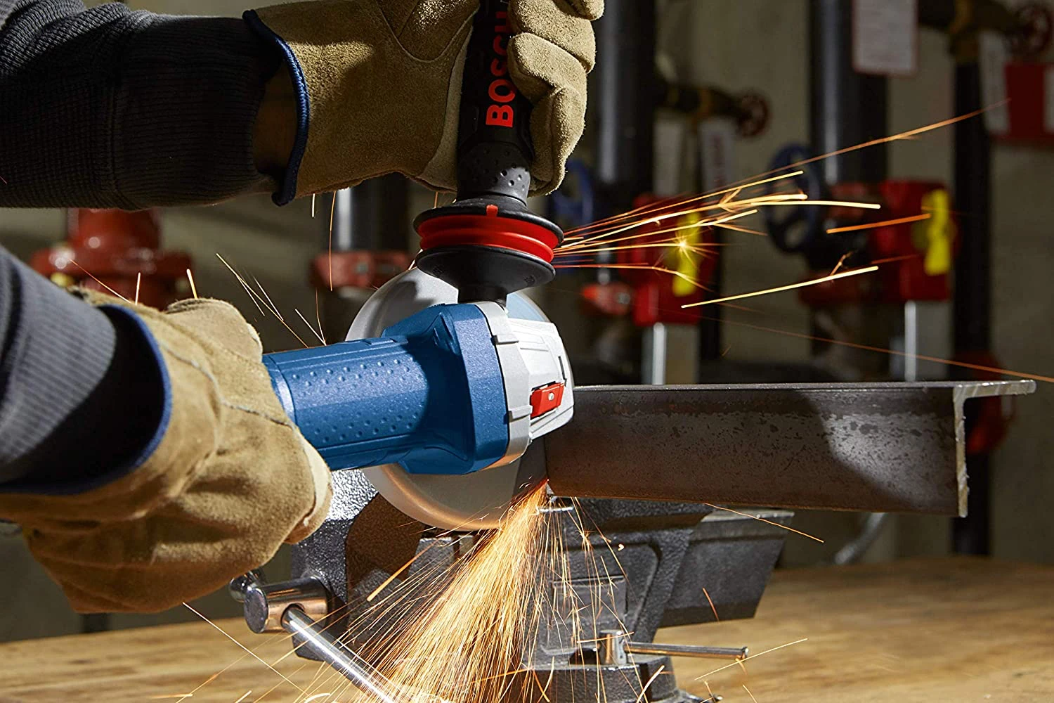 Bosch GWS10-45DE 4-1/2" Angle Grinder - Image 3