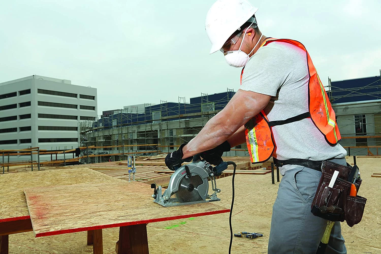 Bosch CSW41 Circular Saw - Image 3